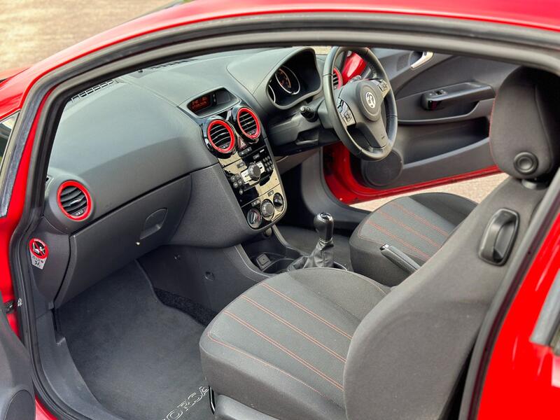 VAUXHALL CORSA