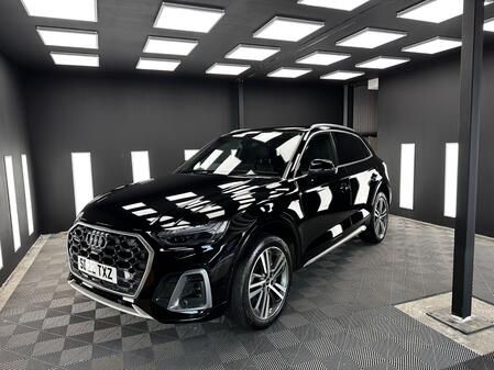 AUDI